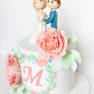 Свадебный торт на 2,5 кг с женихом и невестой